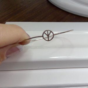 Sterling Peace Sign Bracelet Thin